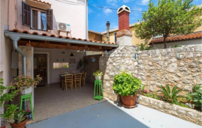 Amazing apartment in Mali Losinj with WiFi and 2 Bedrooms